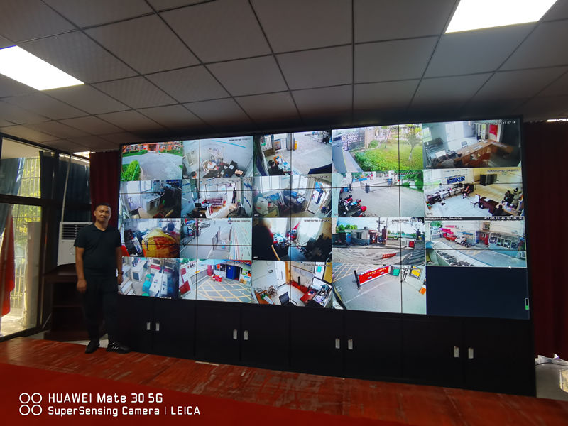 成都55寸京東方拚接屏安裝 12塊55寸京東方拚接屏